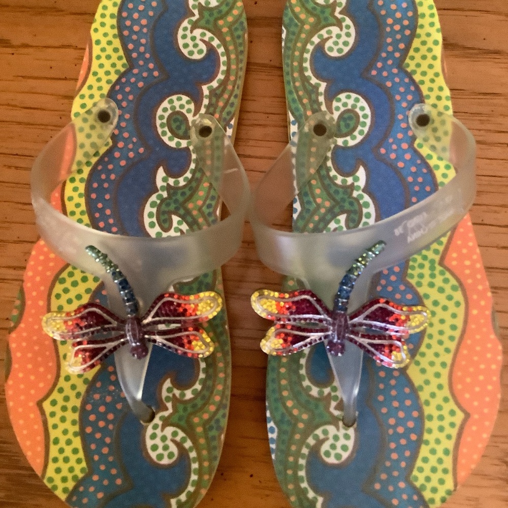 Miss Trish of Capri  Brightly Colored Dragonfly Flip Flops sz 38